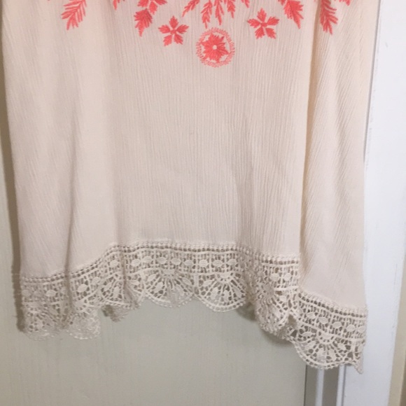 🎊🎉3/$25🎉🎊 - Picture 3 of 5